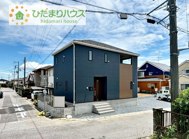 【外観】 | 龍ケ崎市緑町第4　新築戸建 | 是非一度、ご家族そろってご内覧ください♪