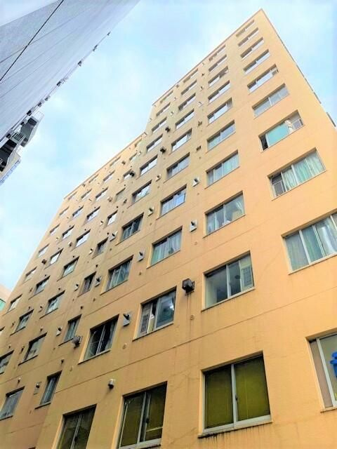 新宿三光町ハイムの外観