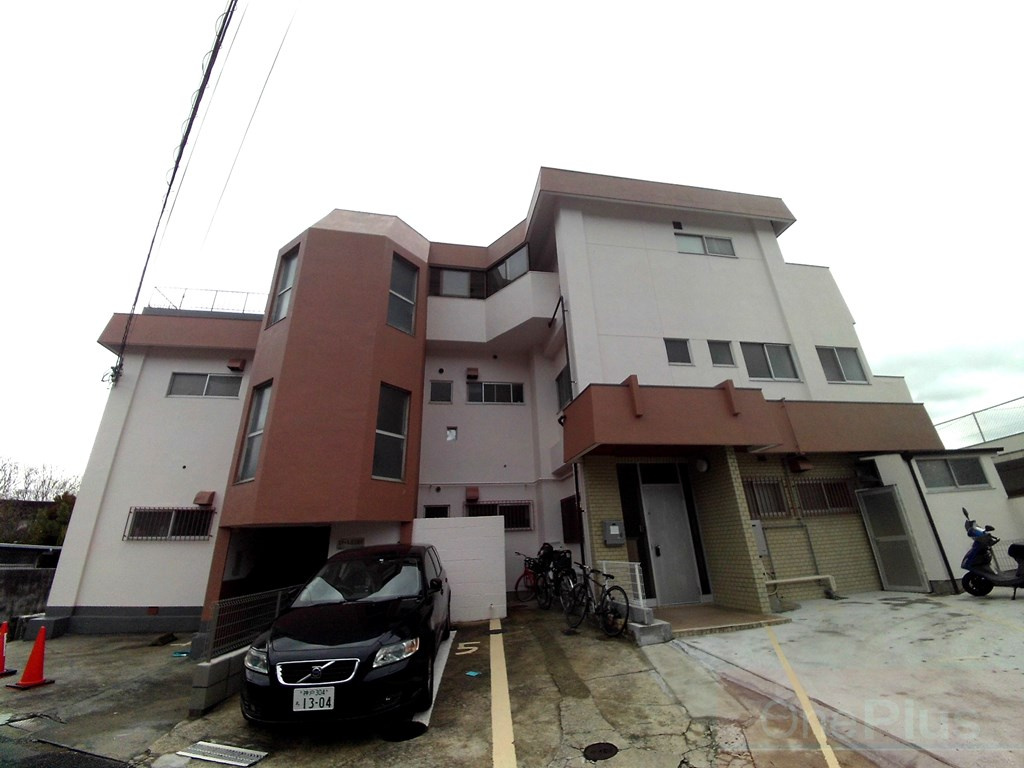 スリール住吉山手の外観
