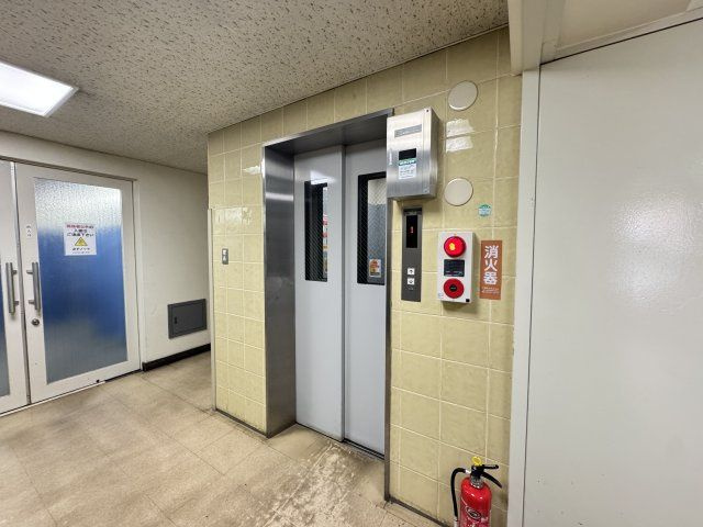 北松戸マンションのロビー