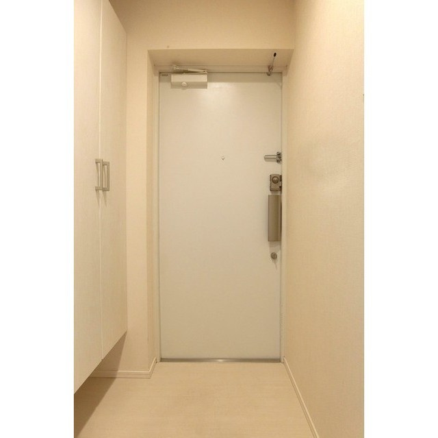 プライムアーバン津田沼の玄関|同間取り他部屋の写真です。
