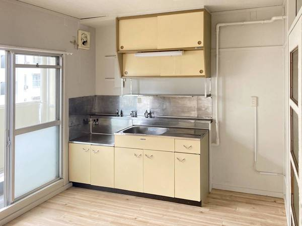 ビレッジハウス台宿2号棟のキッチン|ビレッジハウスの同一物件・同一タイプの間取りの写真です