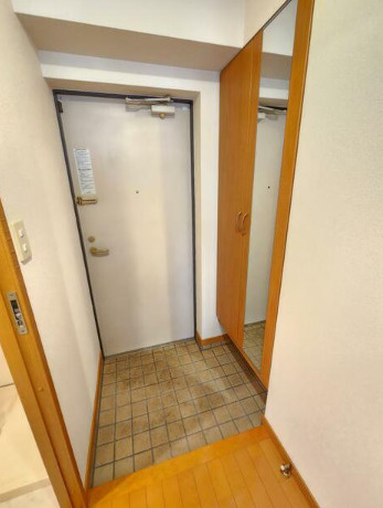 熊本市中央区水前寺３丁目の賃貸マンションの玄関