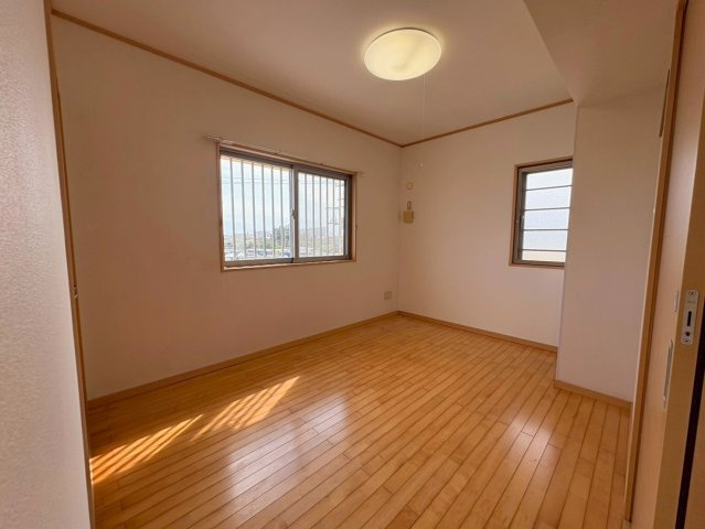 【洋室】 | Y's-HOUSE | ※退去前の為、別部屋の写真を掲載しております