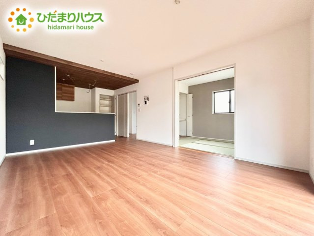 上尾市向山5丁目　新築戸建　07の居間・リビング|LDK：15.666帖