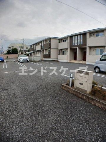 フラン　カーサⅡの駐車場|高崎、前橋のお部屋探しはエンドスケープまで！お客様の理想お聞かせ下さい♪