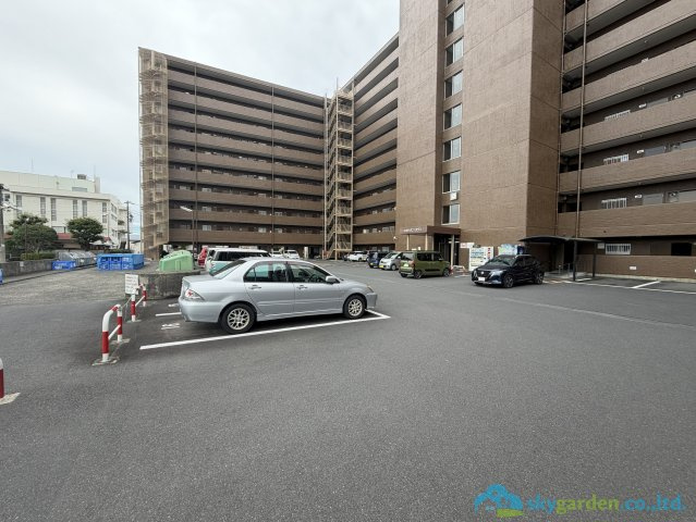 小田原サニータウンの駐車場