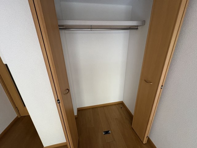 クレモナ山手の収納