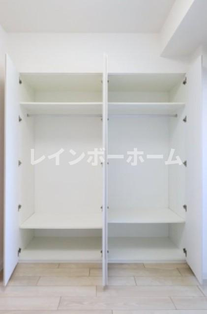 フェルクルール上野駅前の収納