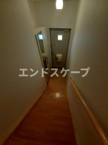 アーバンⅡの玄関|高崎、前橋のお部屋探しはエンドスケープまで！お客様の理想お聞かせ下さい♪
