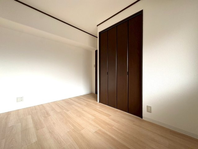 令和７年１０月リフォーム済み◆南向き３ＬＤＫ◆ＪＲ＆京阪２沿線利用可◆グラン・ドムール宇治木幡の洋室|洋室