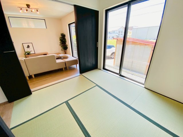 よかタウン／西区野中2丁目1期／2号棟の和室
