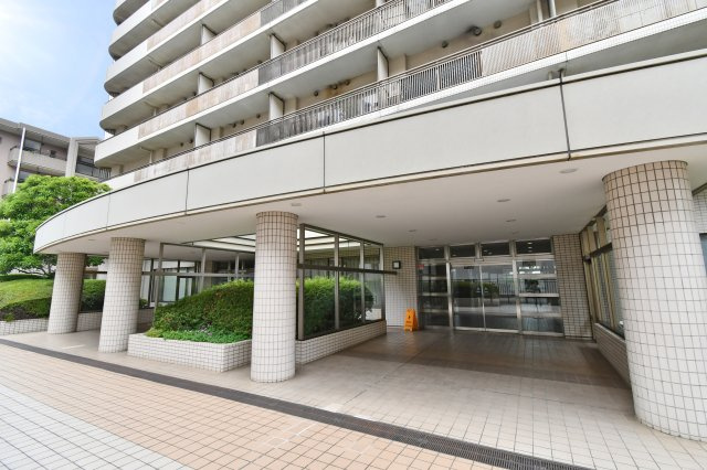 アルーサ北与野ノースピア上落合2号棟|『物件を今日見てみたい』といった当日のご案内、同条件などの物件、他社様掲載物件もご紹介可能！一日でまとめて内覧したい方、ぜひ当社までお問い合わせ下さい。スタッフ一同皆様のご連絡お待ちしております！