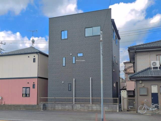 富士見市鶴瀬西３丁目の新築一戸建の外観