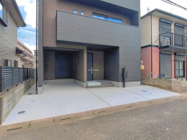 富士見市鶴瀬西３丁目の新築一戸建の駐車場