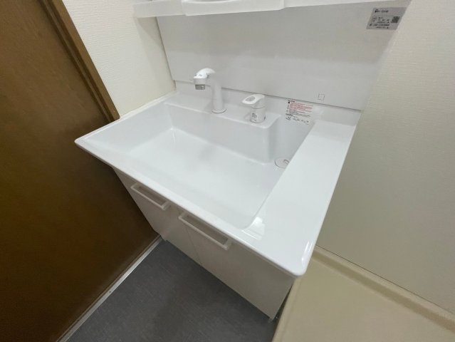 ルブニール西郷の洗面所