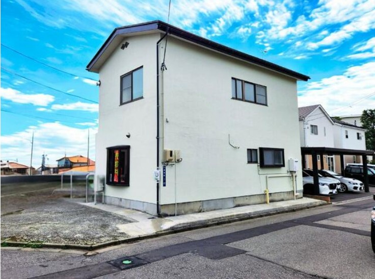 会津若松市 館脇町（西若松駅） 2階建 ３ＬＤＫ