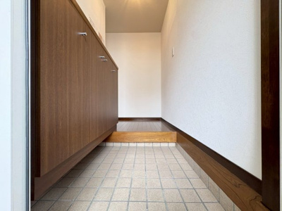 【玄関】 | 箕面市坊島4丁目テラスハウス