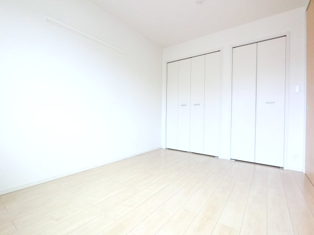 【寝室】