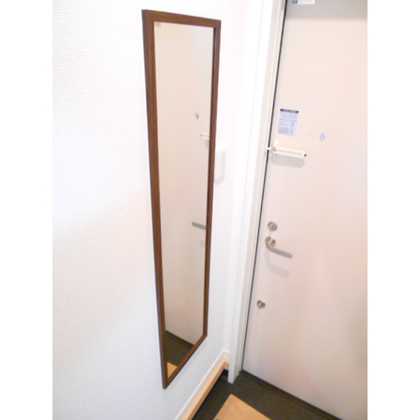 横浜市保土ケ谷区峰岡町２丁目の賃貸マンションの玄関|シューズボックスで玄関すっきり♪