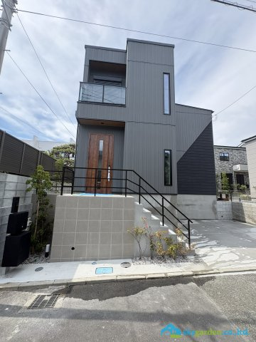 藤沢市辻堂太平台　新築戸建　全1棟の外観|建物外観を気になさる方へ、見た目の良い物件です