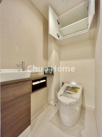ダイナシティ雷門の内装|【ウォシュレット】清潔に使いたいお手洗いには最適な設備です。もちろんウォームレットも標準装備です。