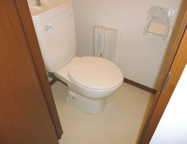 中野区江原町２丁目のアパートのトイレ
