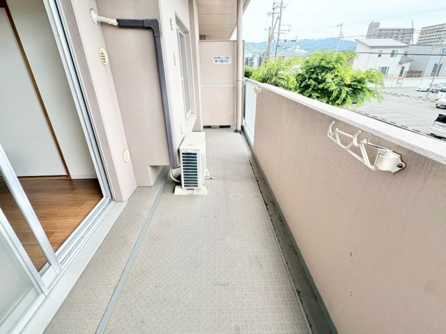 サンライズマンション岩出８のバルコニー
