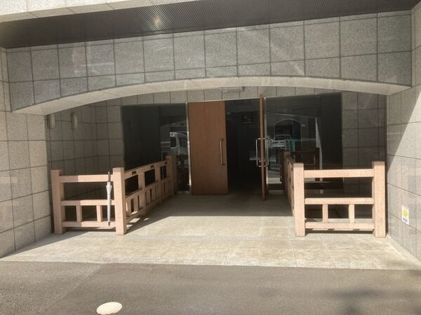 グランエターナ名古屋鶴舞のロビー
