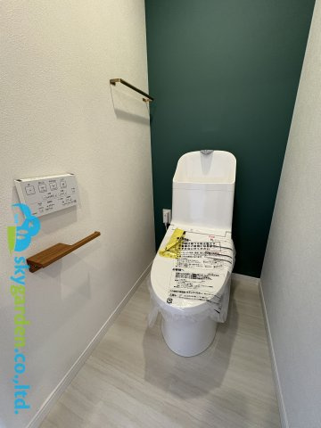 湘南スカイハイツ１-４号棟のトイレ|使いやすい新品トイレです