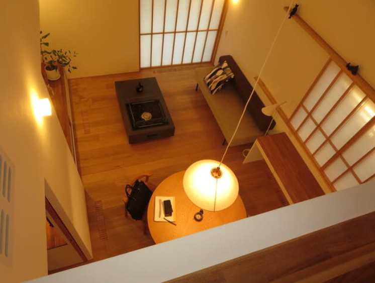【中古戸建】前橋市上新田町の居間・リビング|■リビング｜ＬＤＫが一気に開放感を増し、より太陽の光を採り込む明るい空間になります♪陽当りに自信があるからこその間取りです。