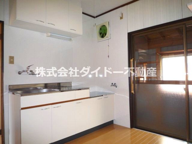 嘉穂郡桂川町大字吉隈の一戸建てのキッチン