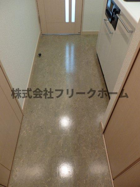 武蔵野市吉祥寺南町４丁目の賃貸マンションの居間・リビング