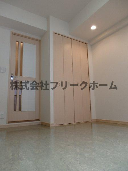 武蔵野市吉祥寺南町４丁目の賃貸マンションの寝室