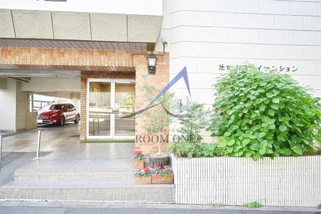 池田山スカイマンションのエントランス|エントランスです。
