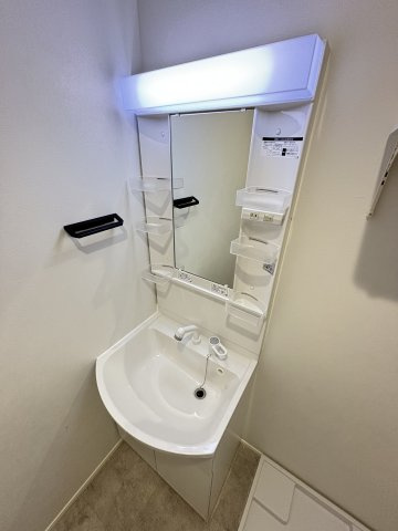 【独立洗面台】