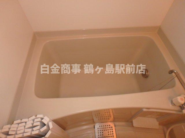 カルム・ハイツの浴室
