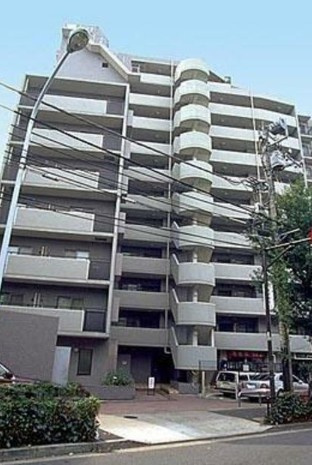 【外観】 | パーク・ネスタ落合 | 鉄筋コンクリート造のがっちりとした建物。