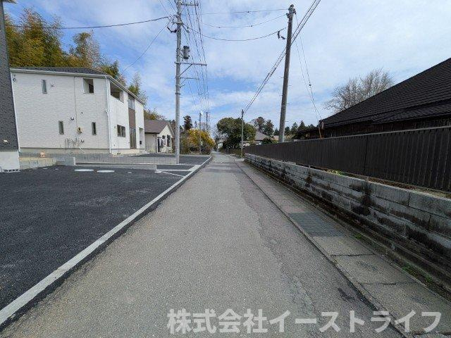 【新築戸建】　いわき市錦町第32の前面道路含む現地写真|南側4ｍ公道