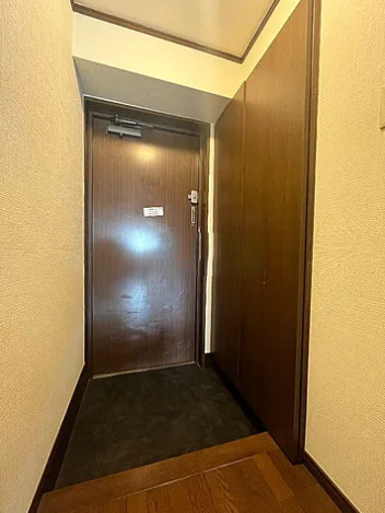 ハイホーム本陣の玄関
