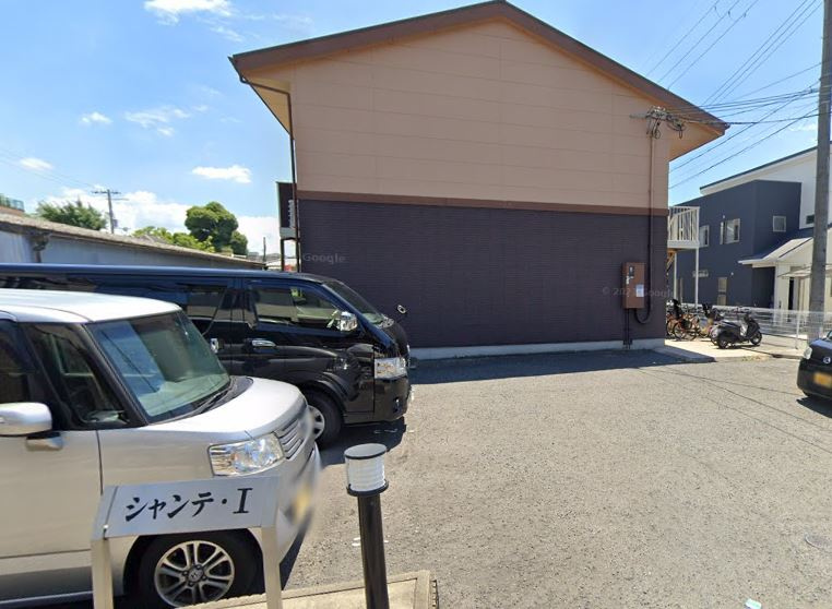 シャンテⅠの駐車場