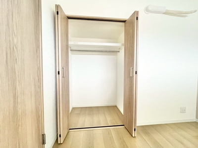 【収納】 | 千里桃山台団地A1棟 | エイブル売買事業部では、箕面市・豊中市・吹田市・池田市・茨木市・高槻市の北摂エリア全域で、物件のご紹介を致しております。北摂エリアにて購入物件をお探しの際は、当社までお問合せ下さいませ。