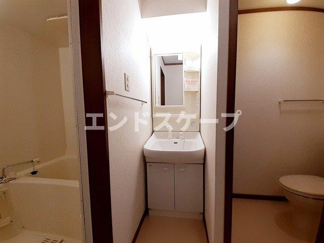 プチシャン・ヴィラの洗面所|高崎、前橋のお部屋探しはエンドスケープまで！お客様の理想お聞かせ下さい♪