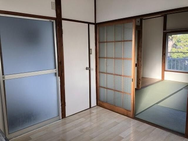 港南ハイツの居間・リビング