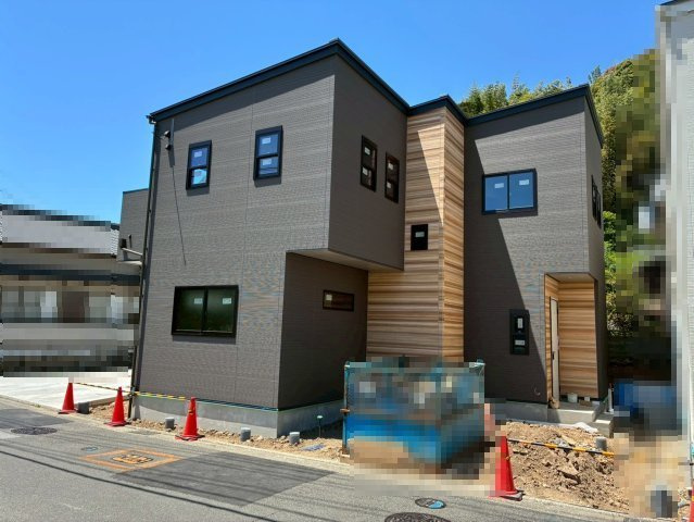 「LDK18帖」高知市大津甲2号棟　新築一戸建て