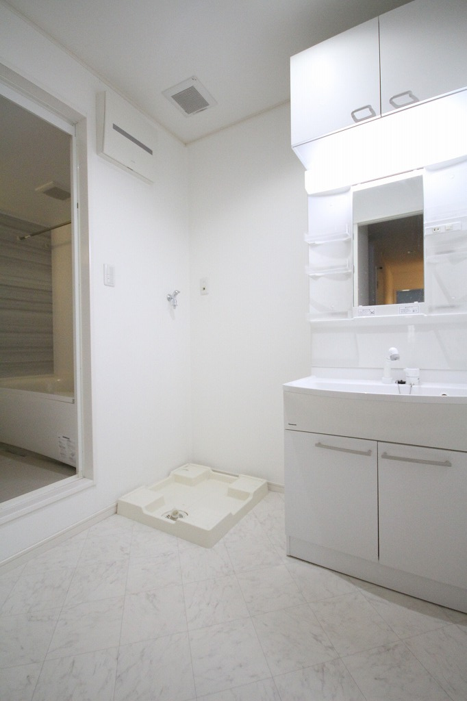 クオーレⅠの洗面所|※お部屋により仕様が異なる場合があります※