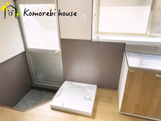 上尾市本町二丁目　中古戸建のランドリースペース|洗濯機置場です