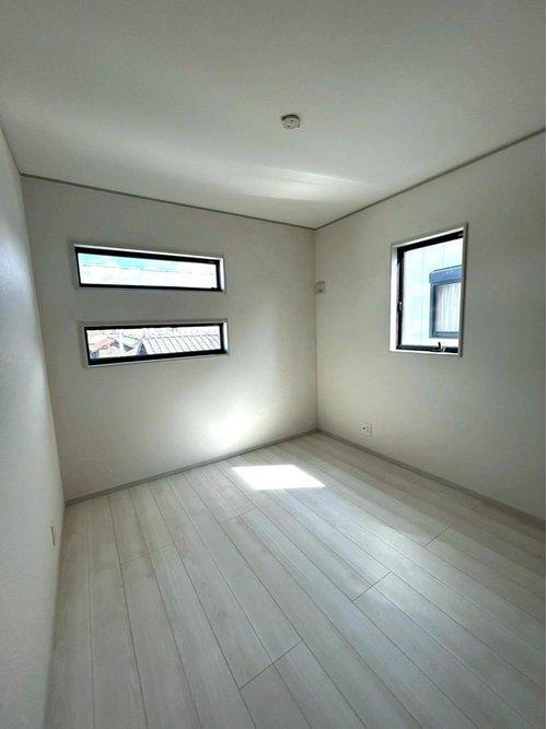 花中町　新築戸建のその他|5.33帖の洋室で子供部屋、趣味部屋として最適です。