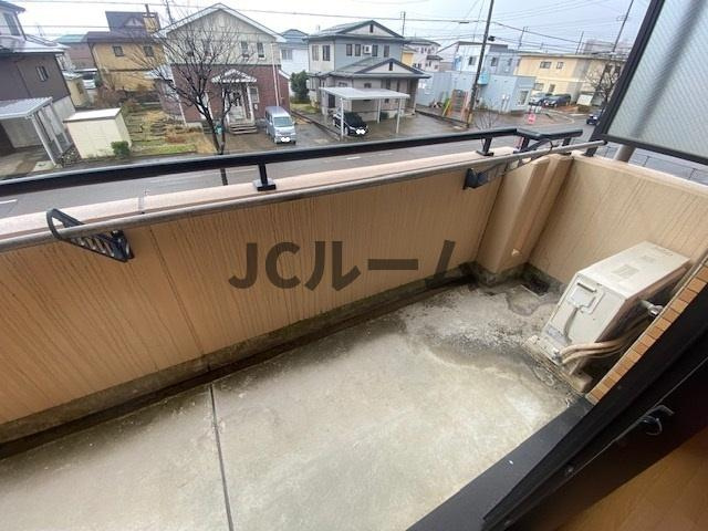 ハイツオルフィーのバルコニー