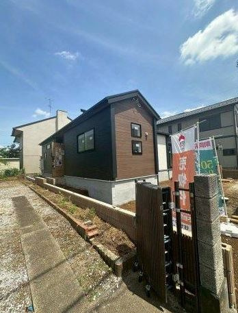 【新築】川越市笠幡2期 平屋建て新築の外観|耐震+制震ダンパー採用